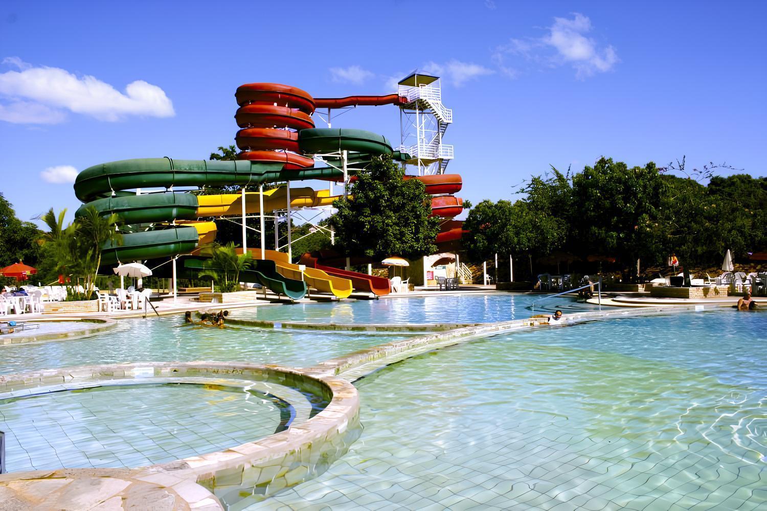 Spazio Diroma Com Acesso Ao Acqua Parque Caldas Novas Bagian luar foto